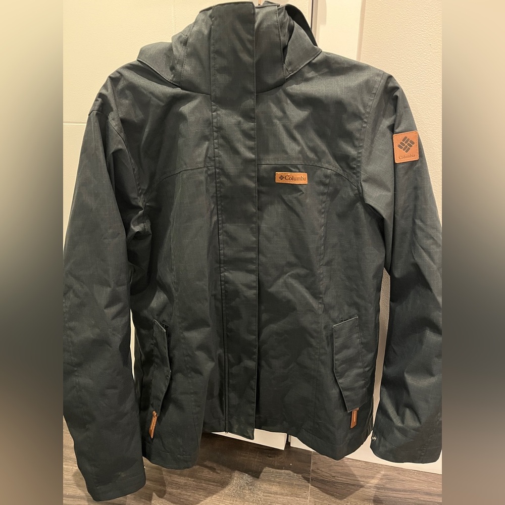 Columbia Men's Dark Gray Performance Jacket